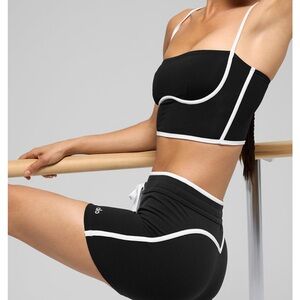 Alo Airbrush Streamlined Bra Tank!